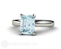 Aquamarine engagement rings platinum