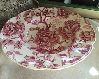 Johnson Brothers English Chippendale Rimmed Soup Bowl