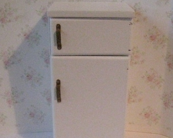 Dollhouse Fridge, Refrigerator, Larder fridge, white fridge, , tatty chic, Twelfth scale dollhouse miniature