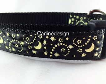 Dog Collar, Black Stars, adjustable, 1 inch, small, 11-14 inches, heavy nylon, quick release buckle