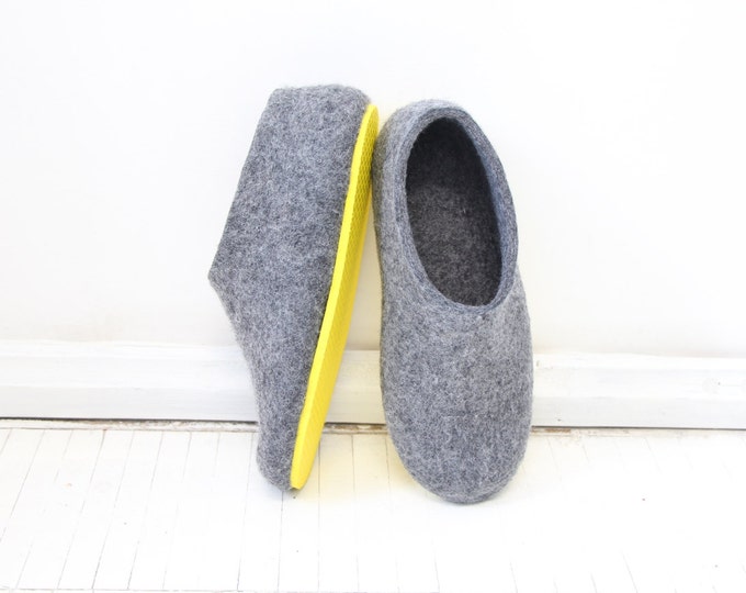 Gray Felted Slippers, Womens Wool House Shoes with Rubber Soles, Organic Felt Shoes, Indoor Outdoor, Gift for Her, Felt Slipper, Custom Fit