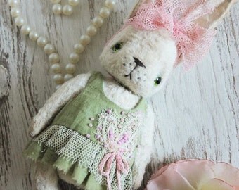 Sewing Pattern Vintage Rabbit 6,5 Inch