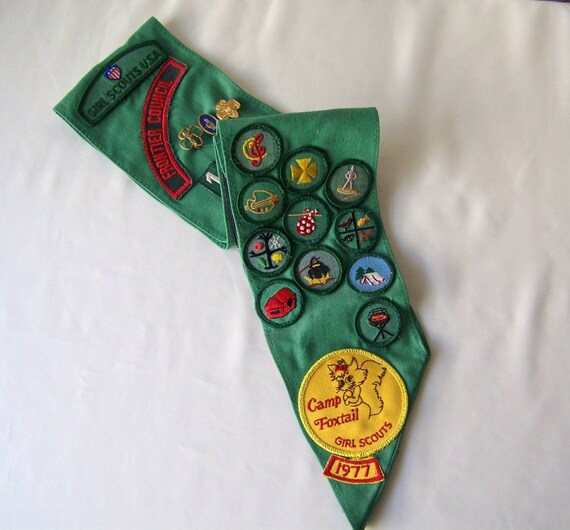 Vintage Girl Scout Sash 1970s Girl Scout Pins Merit Badges