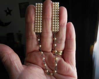 Vintage Gold Tone Pearl Sweater/Cape Guard/Clothing Guard Clips 1950s to 1960s Dainty