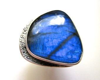 All the Colors of the Dark - mystical flashy ultraviolet dark blue labradorite stone & weathered sterling silver metalwork bezel art ring