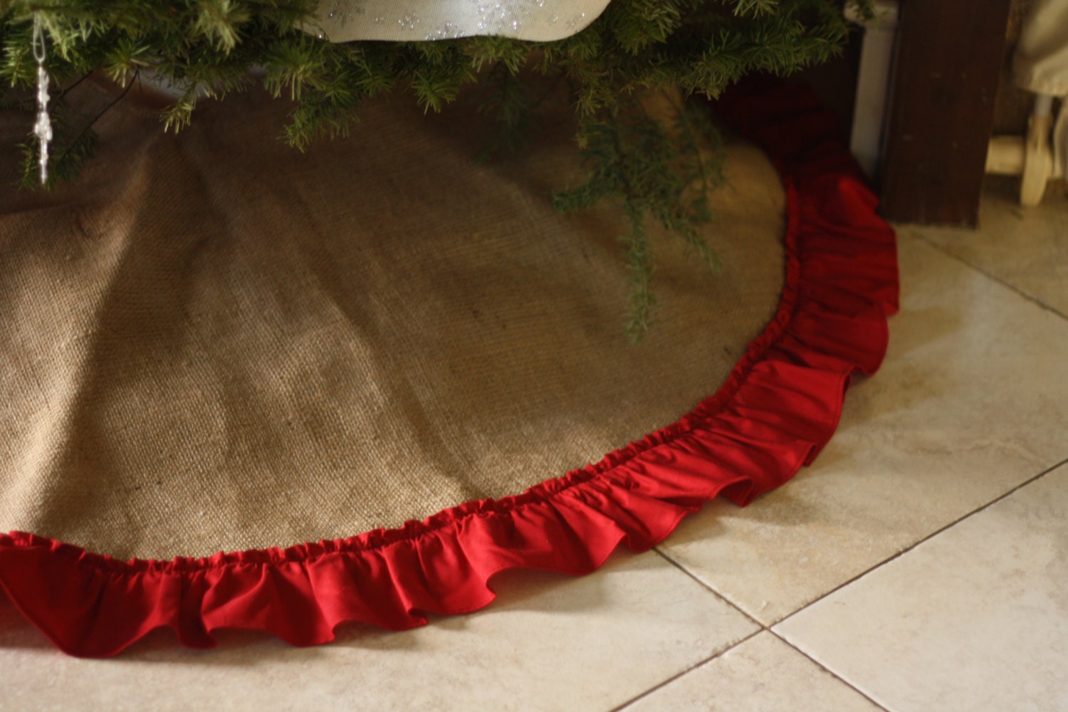 Natural Burlap Christmas Tree Skirt with Hemmed by BurlapBabe