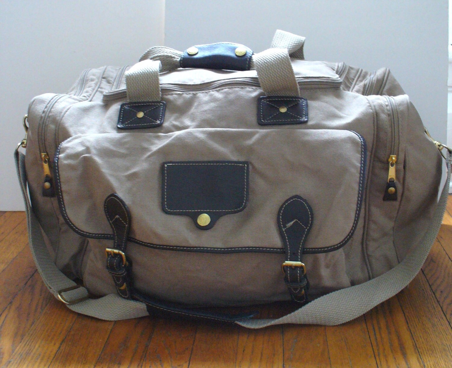 Eddie Bauer Large Khaki Duffle Bag