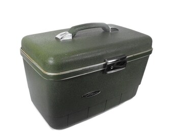 Vintage Green Sears Train Case - Mid Century Train Case, Retro Train Case, Avocado Green Train Case, Modern Train Case, Sears Forecast Case