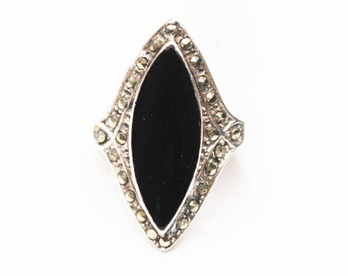 Onyx sterling Marcasite ring - size 7 - sterling silver - Black Onyx Gemstone -Art Deco