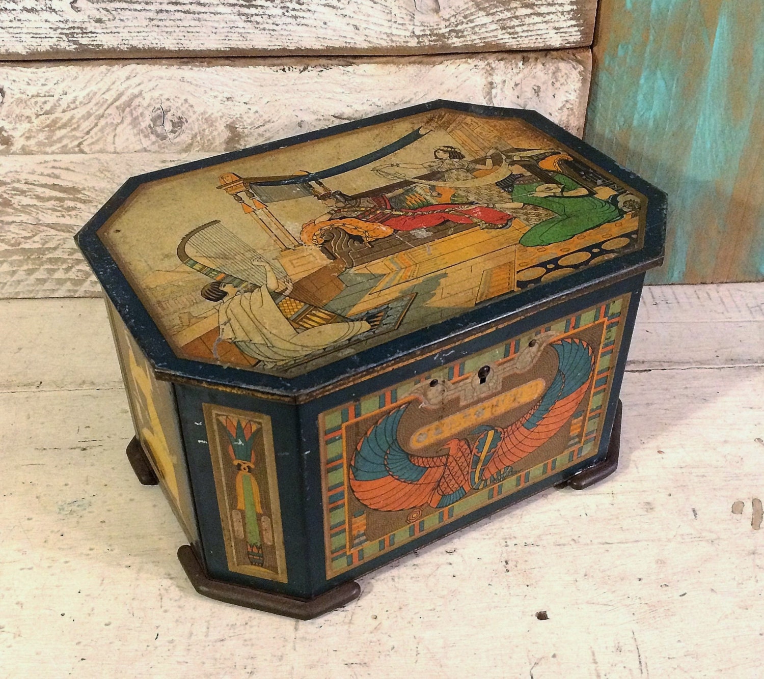 Stunning Ancient Egypt Art Deco Large Tin Box w Mirror