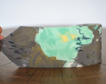 Vintage PRINTED NECKTIE , men's tie .....(019)