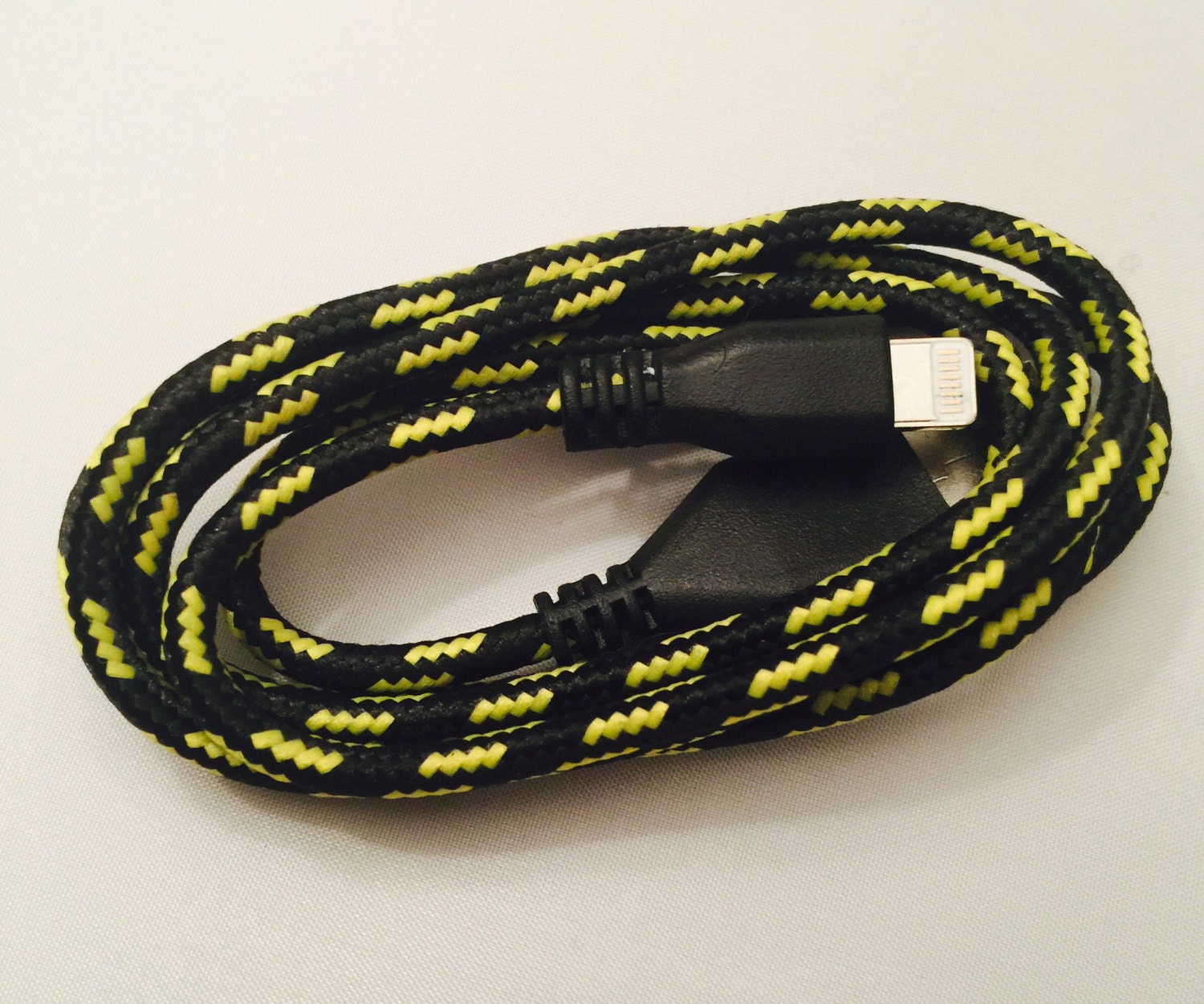 Braided nylon charger cord Iphone 5 & 6 fabric phone by
