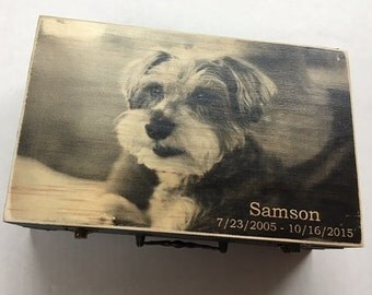 Pet Urn, Dog Urn, Cat Urn, Urn, Pet, Pets, Pet Cremation Urn, Keepsake Box, Wood Pet Urn, Pet Memory Box, Maggies Memories, Memorial Urn
