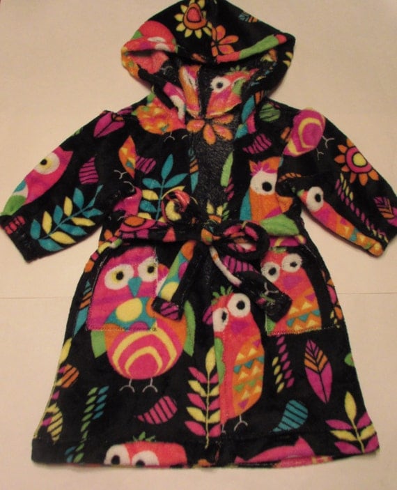 Girls robe / plush / butterfly, owl, skulls, peace, fox, plain black or hot pink plush robe with pockets sizes 2T to 14 girls