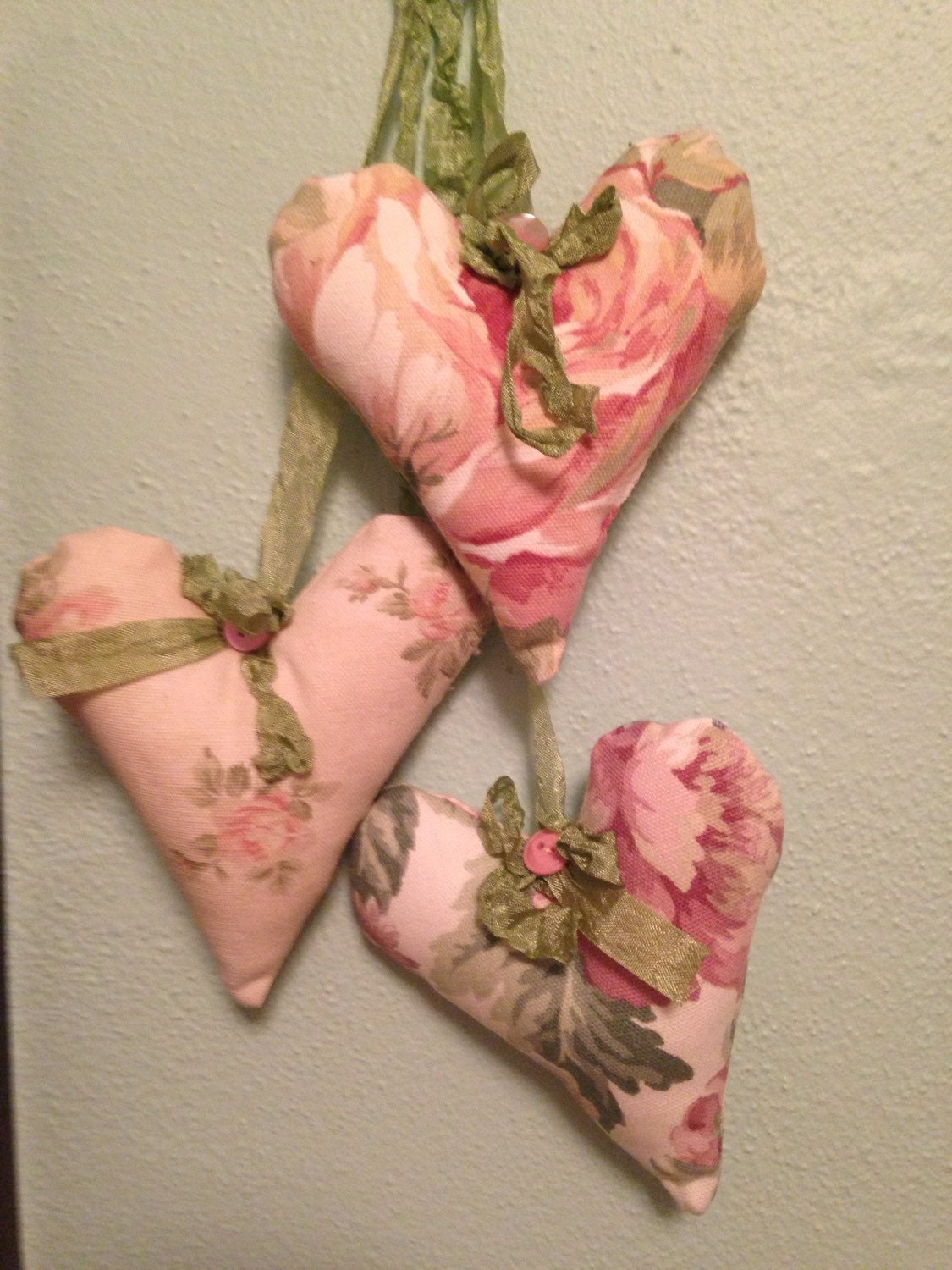 Adorable Hanging Fabric Hearts with Crinkled French by Not2Shabbee