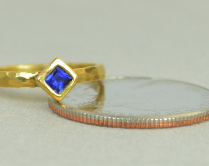 Square Sapphire Ring, Sapphire Gold Ring, September's Birthstone Ring, Square Stone Mothers Ring, Square Stone Ring, Sapphire Ring
