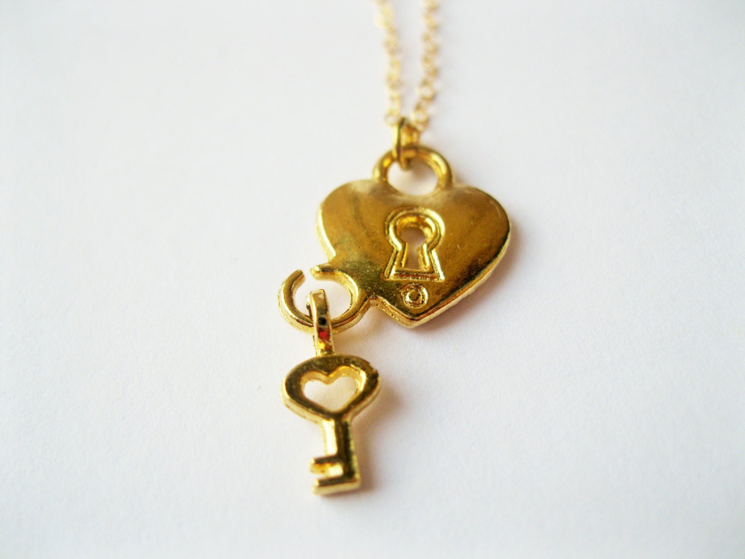 Gold heart and key necklace lock necklace key to the heart