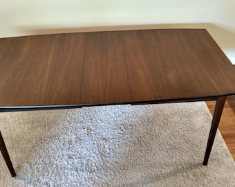Mid Century Distinctive Furniture by Stanley "American Forum" Series Dining Table