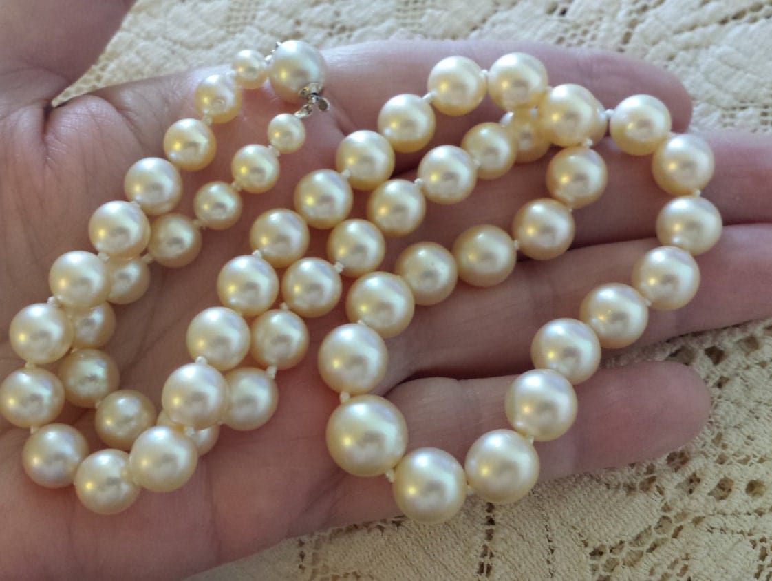 Saltwater Cultured Pearl Necklace 7-11mm by VintageTreatsGalore