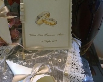 Booklet set with Beige satin Ribbon Rings