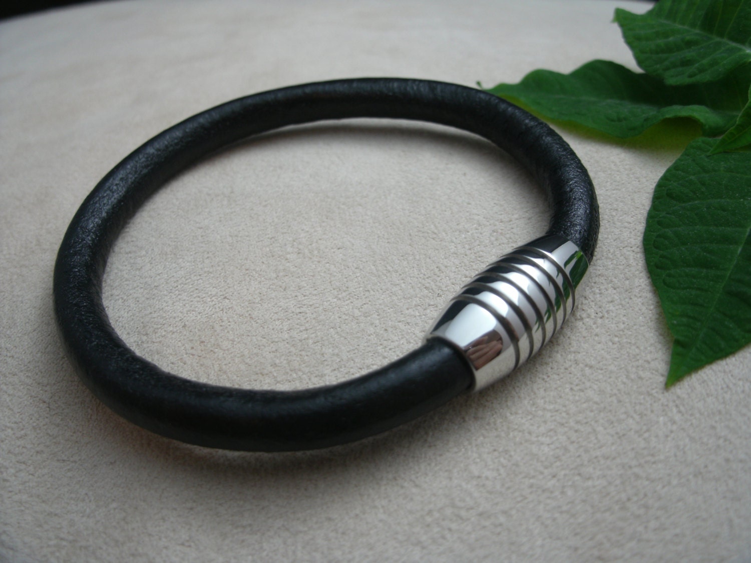 Men's Leather Bracelet Round Leather Stainless Steel
