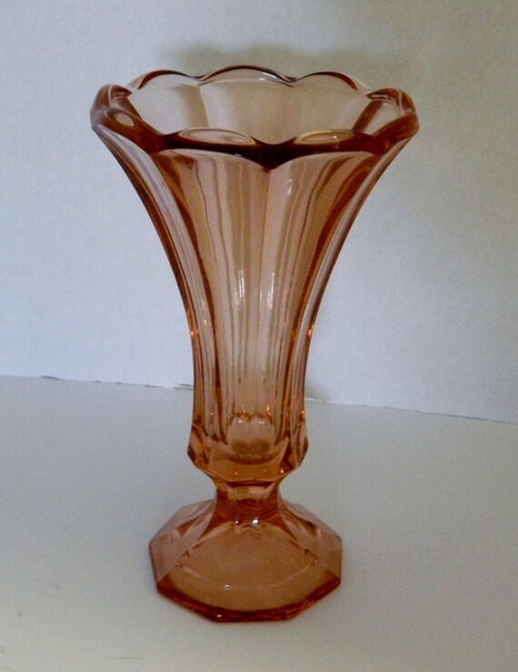 Fostoria Virginia Pattern Peach / Pink Vase Scalloped Top Nine