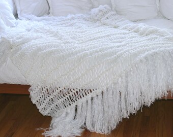 White Modern Bedding Minimalist Throw Home Decor Blanket. Throw White Blanket Modern Rustic White Afghan Fringe Blanket
