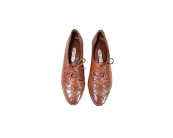 Size 7 Brown Leather Lace Up Oxfords by Nicole // Lace Up Leather Flats // G438