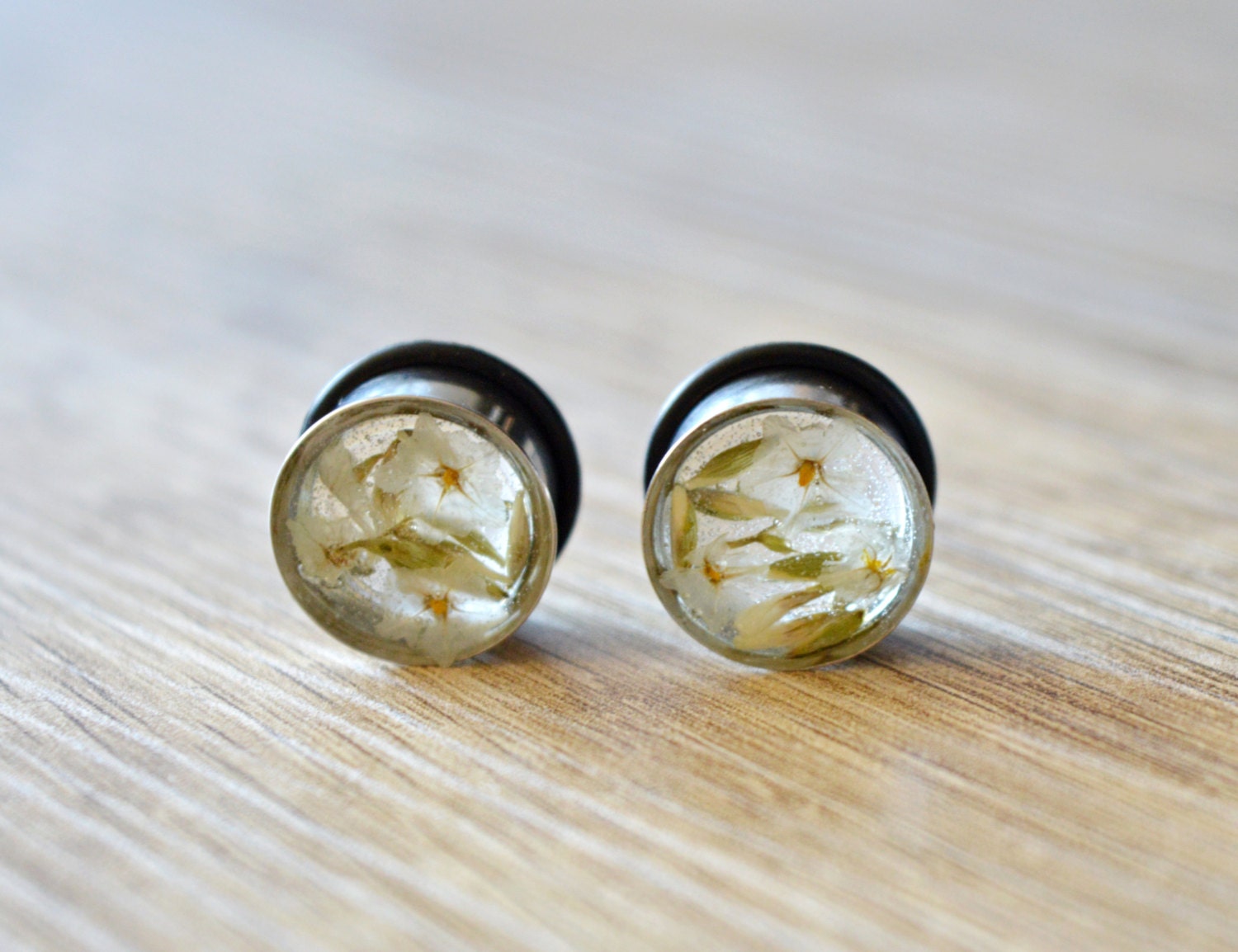 white flower plugs flower gauge earrings real flower plugs ear