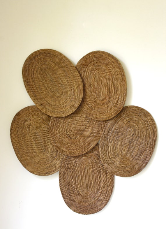 SOLD Vintage straw placemats/ set of 6 oval by RetroandRosesvintage