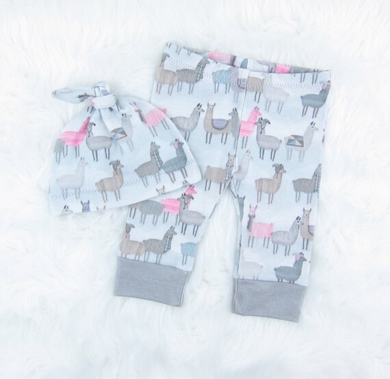 Baby Girl Outfit // Cute Baby Girl Clothes Set Baby by GingerLous