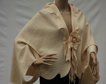 Wool Cape Jacket Womens Cape Coat Wear Wearable Art Ivory Wool Cardigan Eco Clothing Boho Poncho Jacket Boho Vest Short Jacket Warm Jacket