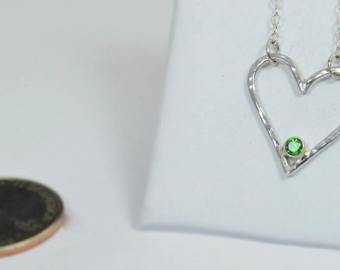 Emerald Heart Necklace, Sterling Silver, Mothers Necklace, May Birthstone Necklace, Emerald Necklace, Mother Necklace, Heart Pendant