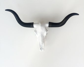 BLACK & WHITE Faux Longhorn Skull Wall Mount / Cow Skull // Texas Longhorn / Faux Taxidermy / Bull Skull Mount / Southwestern / Gallery Wall