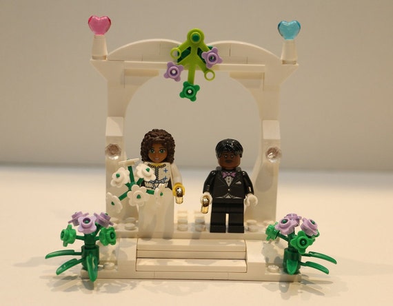 LEGO African American Bride and Groom Wedding Cake by Swaglyswagly