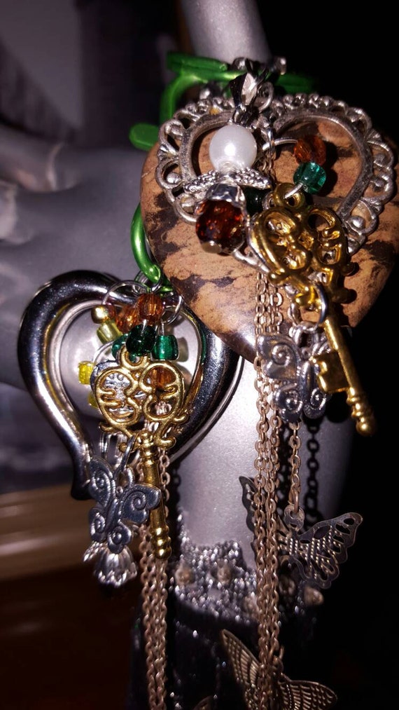 A matching key ring and bag charm you've got by freshofthehook