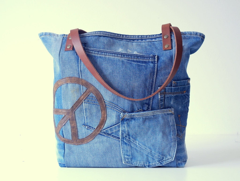 denim canvas tote bag lots of pockets with leather by Lowieke