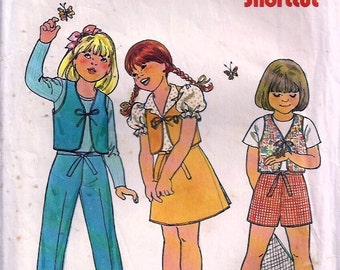 Children's Vest, Skirt, Pants & Shorts Pattern - Patron de gilet, jupe, pantalon et short - Butterick no 6500