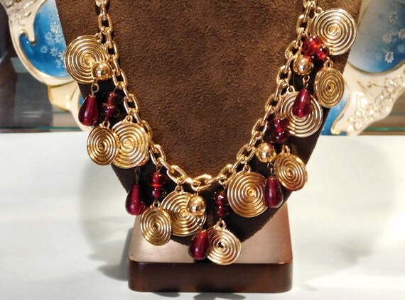 Vintage Red Glass Charm Necklace Chain BOHO 1980s 80s Dangle Disc Retro Egyptian Revival Cleopatra Bib Necklace Gold Tone Metal Chunky Fun