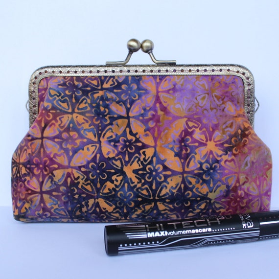 Makeup bag Batik Kiss lock cosmetic pouch by InterestingBags