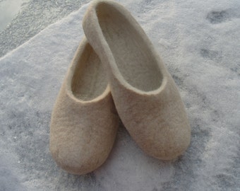 Felted slippers Women , handmade felt slippers, Eco,wool shoes, wedding Gifts