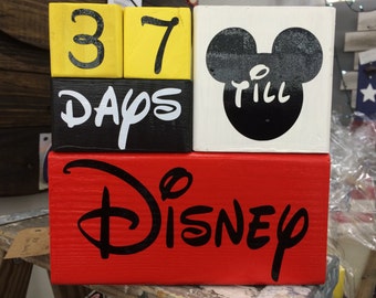 NEW LOWER PRICE!! Disney countdown blocks / Disney Vacation countdown