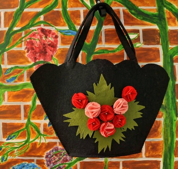 Items similar to Handmade Felt Handbag on Etsy
