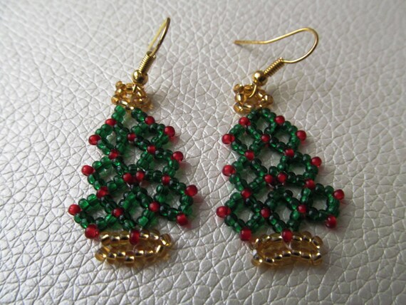 christmas tree earrings beads christmas earrings bead green christmas tree earrings beads christmas earrings bead green