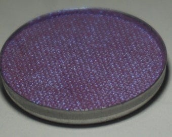 Cygnus Pressed Eyeshadow - Electric Purple with Strong Blue/Violet Polychrome Shift
