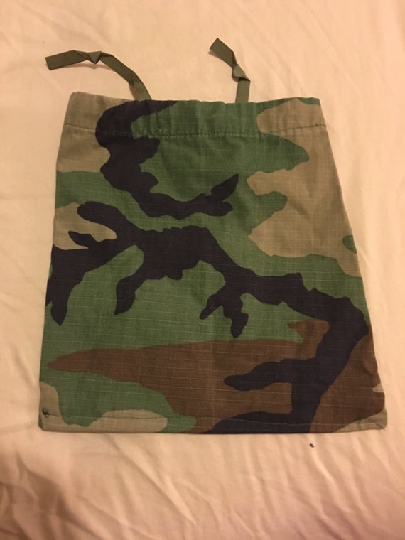Camouflage drawstring bag by 3craftypiggies on Etsy
