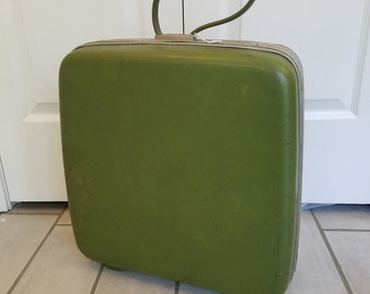 Vintage Suitcase Travel Pet Bed - Small-Medium (Green)
