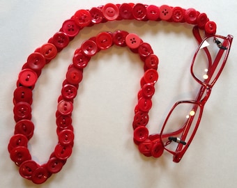 Eyeglass Chain in Vintage Buttons - Shades of Red