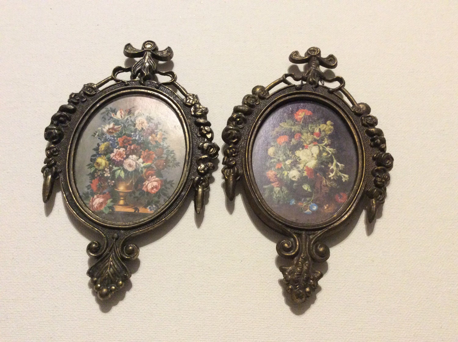 Pair of Vintage Made in Italy Ornate Frames from thecherrychic on Etsy