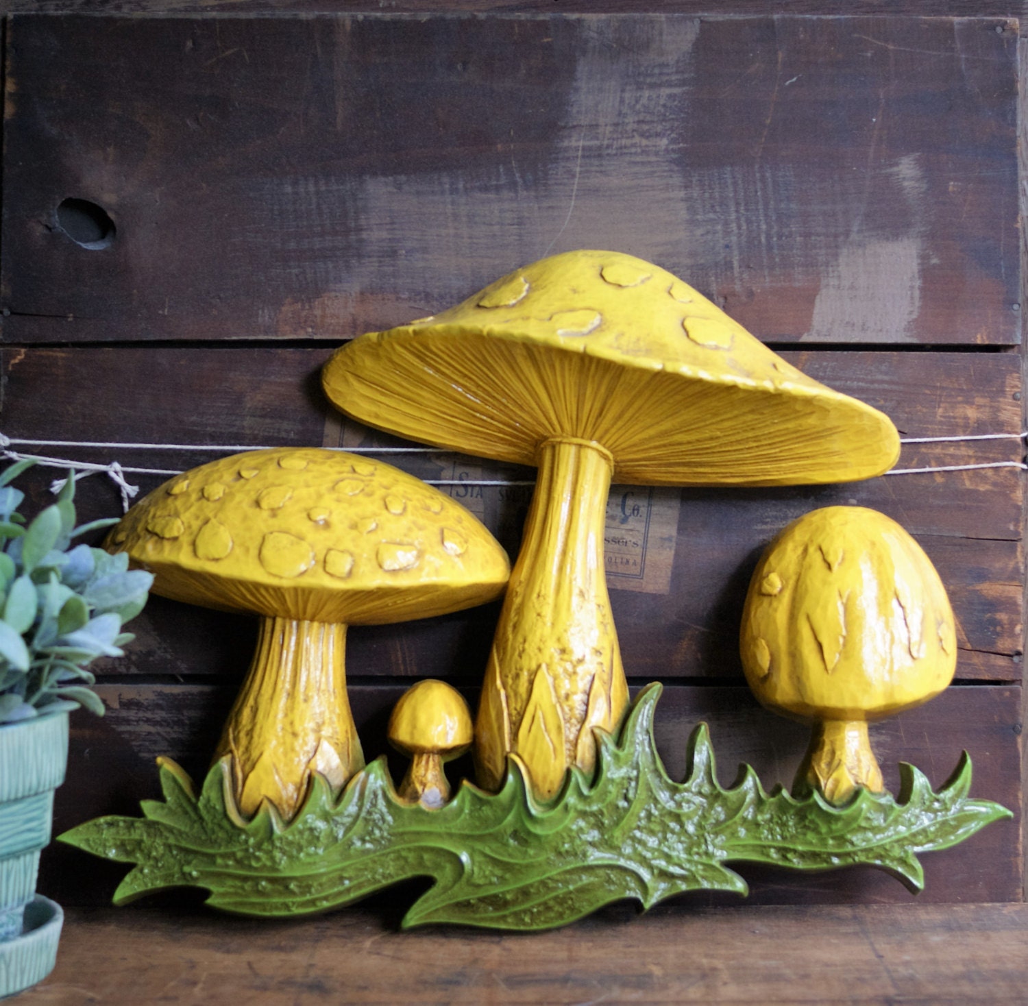 Vintage Mushroom Wall Plaque Retro Kitsch Decor Yellow